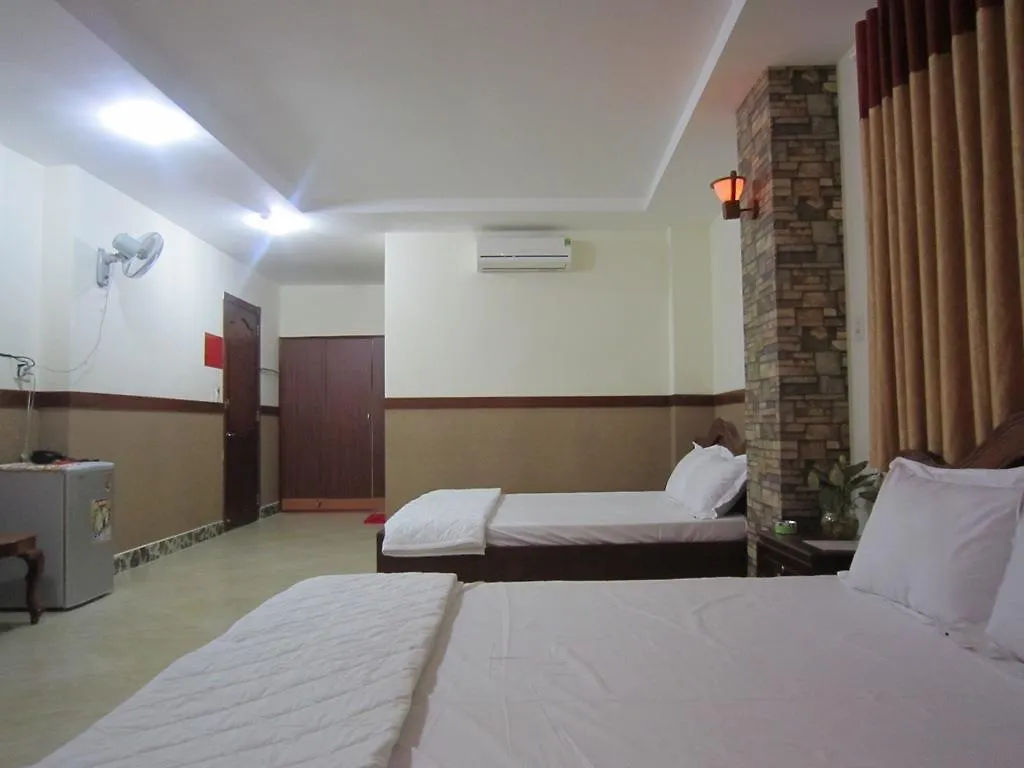 Tan Cuu Long Hotel Ho Chi Minh City 2*,